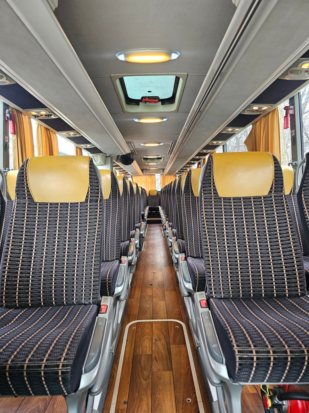 Inchirieri Autobuze